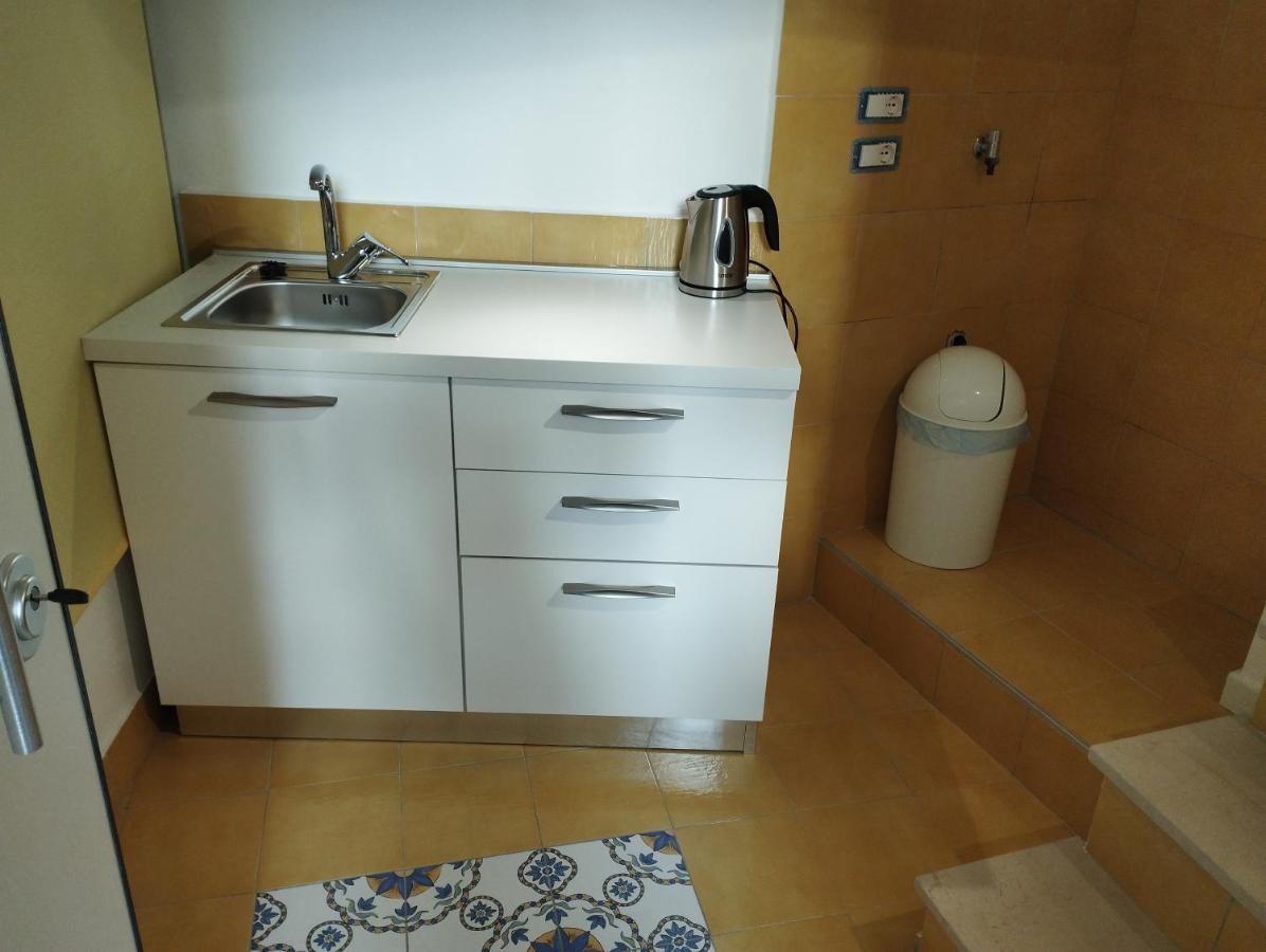 La Bomboniera B&B Amalfi Coast Vietri 외부 사진